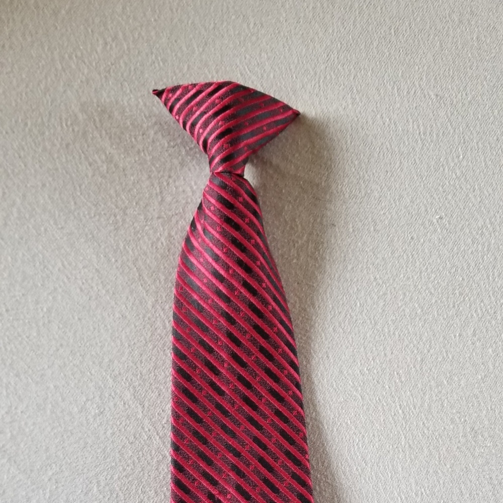 Boys 12 inch Clip-on Tie Red/Black